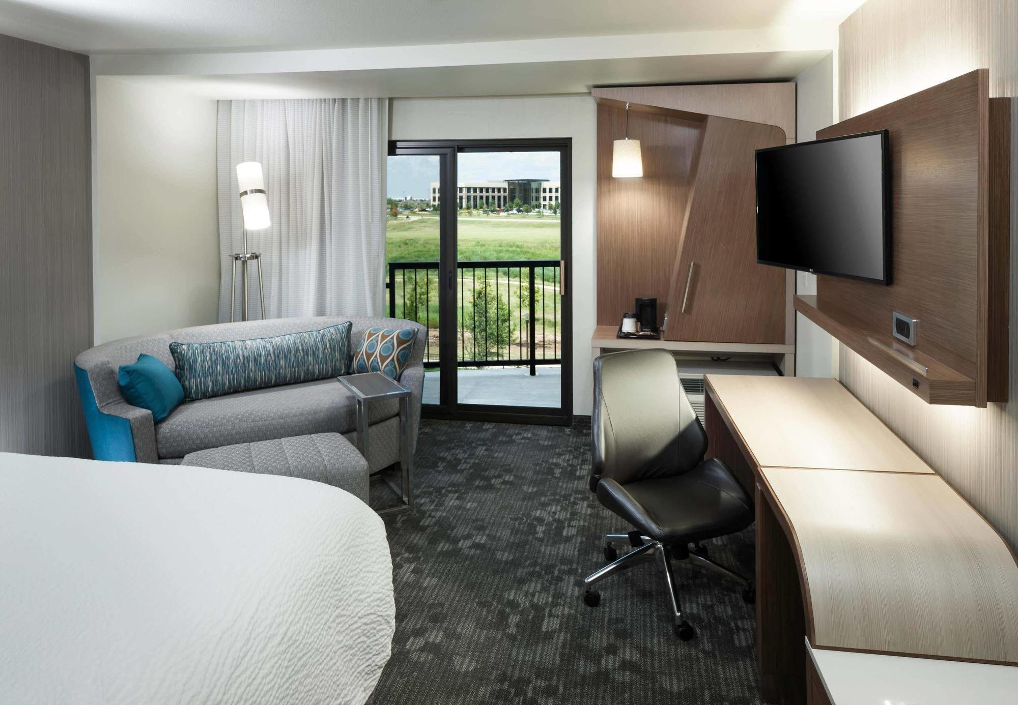 Courtyard By Marriott Fort Worth Alliance Town Center Bagian luar foto