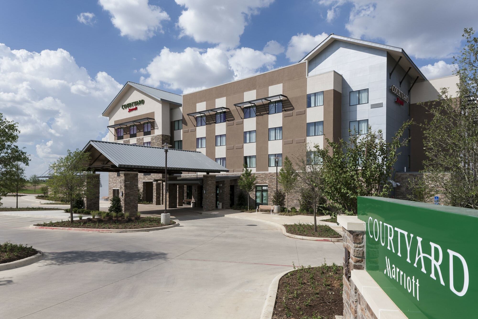 Courtyard By Marriott Fort Worth Alliance Town Center Bagian luar foto