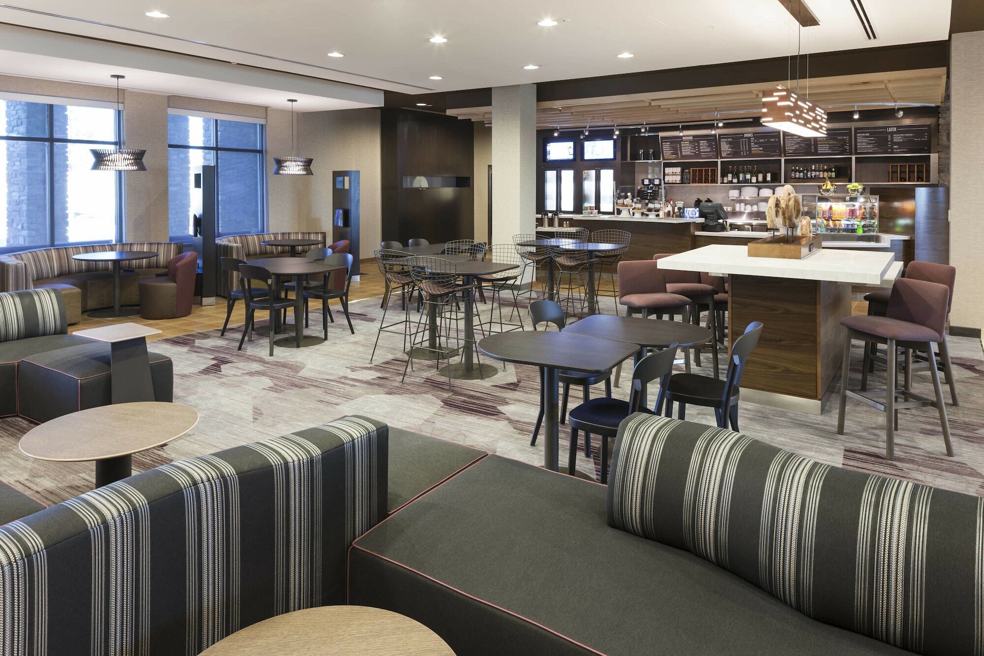 Courtyard By Marriott Fort Worth Alliance Town Center Bagian luar foto